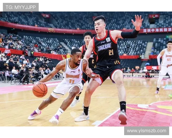 一支业余篮球队如何才能进入CBA职业联赛?