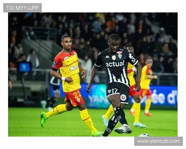 法甲外援战术执行能力及训练表现一致性分析